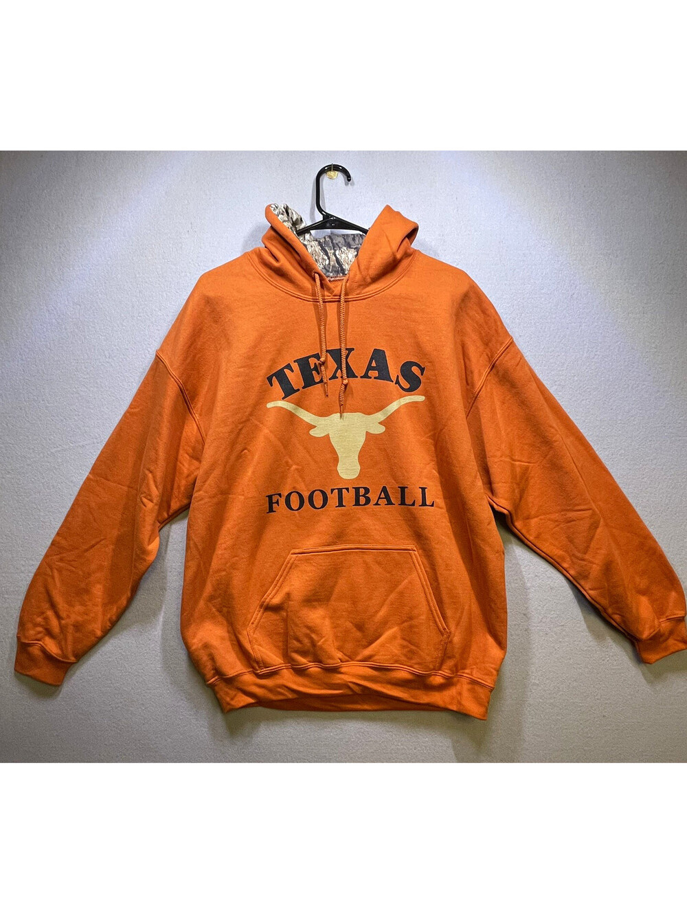 Texas Longhorn Football Hoodie Men’s Large Burnt Orange Mossy Oak Pullover